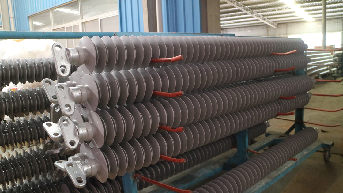 পাওয়ার ফ্রিকোয়েন্সি পঙ্কশন ভোল্টেজ 100kV-1000kV স্টেশন পোস্ট আইসোলেটর 5kg-200KGS সিলিকন রাবার